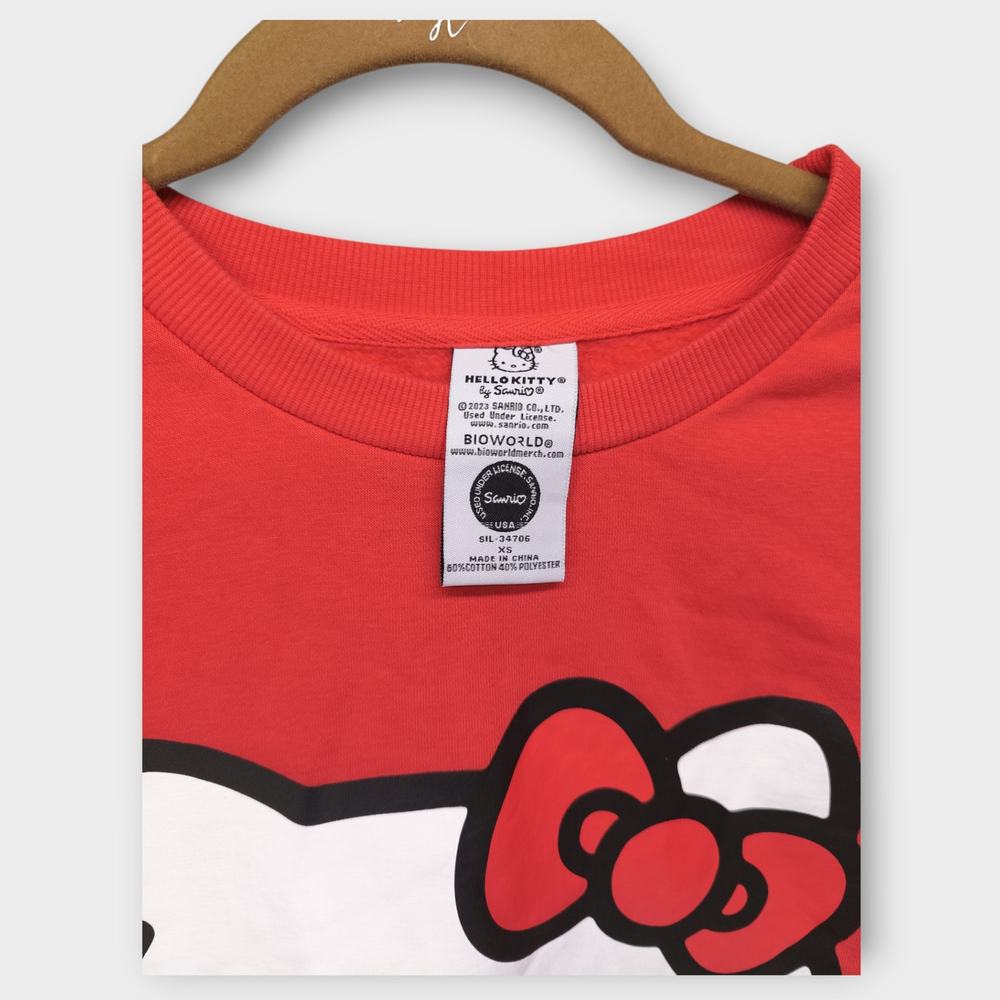 Womens HELLO KITTY Red Graphic Pullover Crew Neck Sweater Size XS - Picture 2 of 6